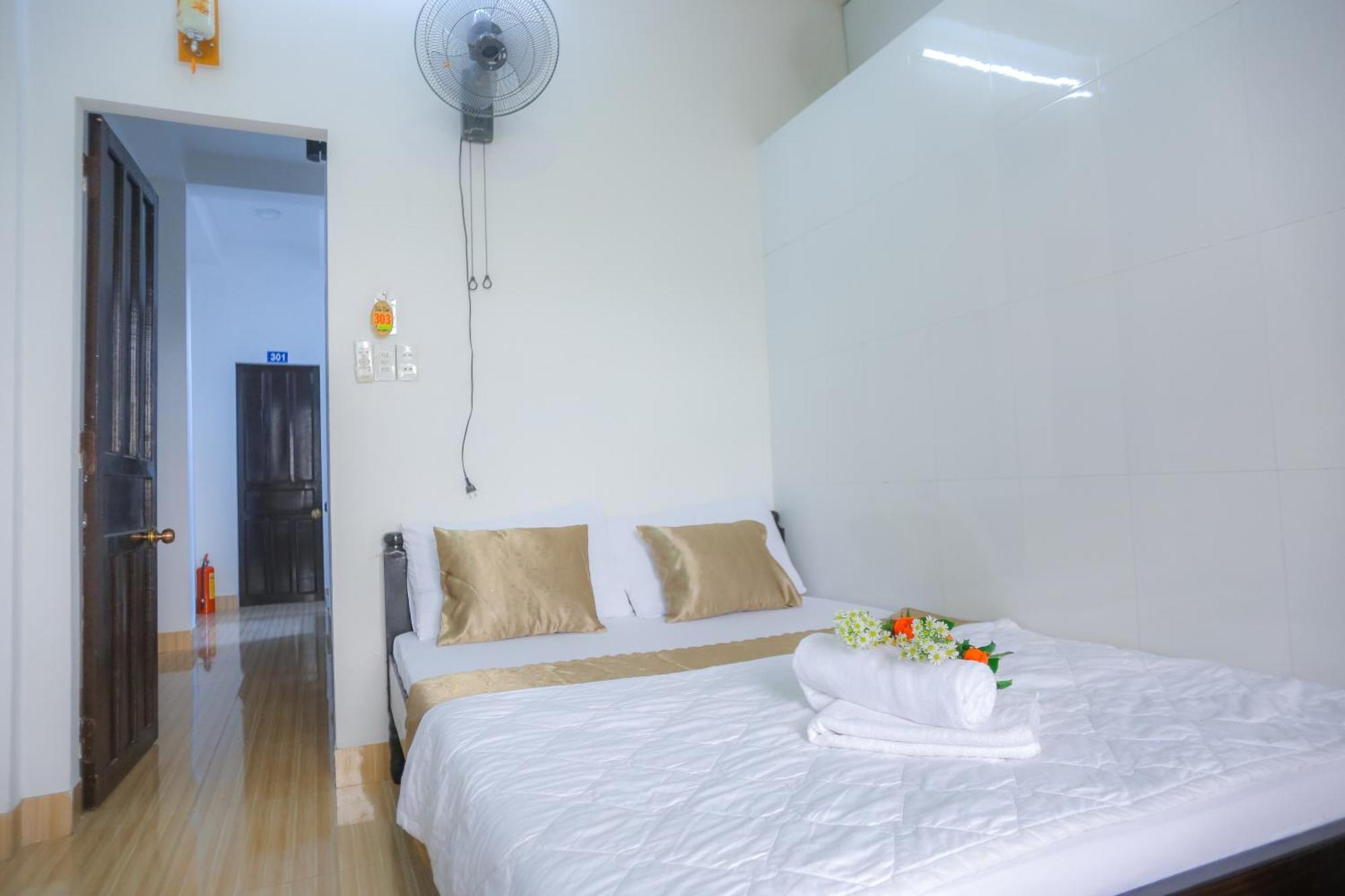 Sea Homestay Hue Buitenkant foto